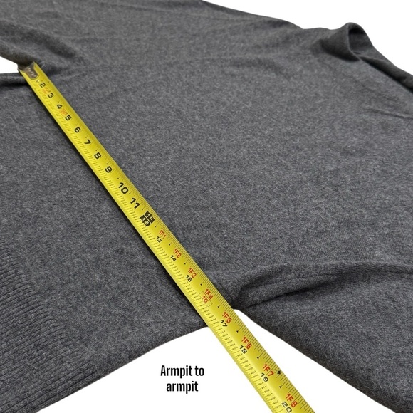 Banana Republic Calvina Cashmere Sweater Top Comfy Minimalist Capsule XS - Picture 11 of 12